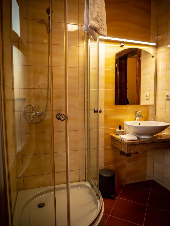 The Nest Boutique Aparthotel Baia Mare Exterior foto
